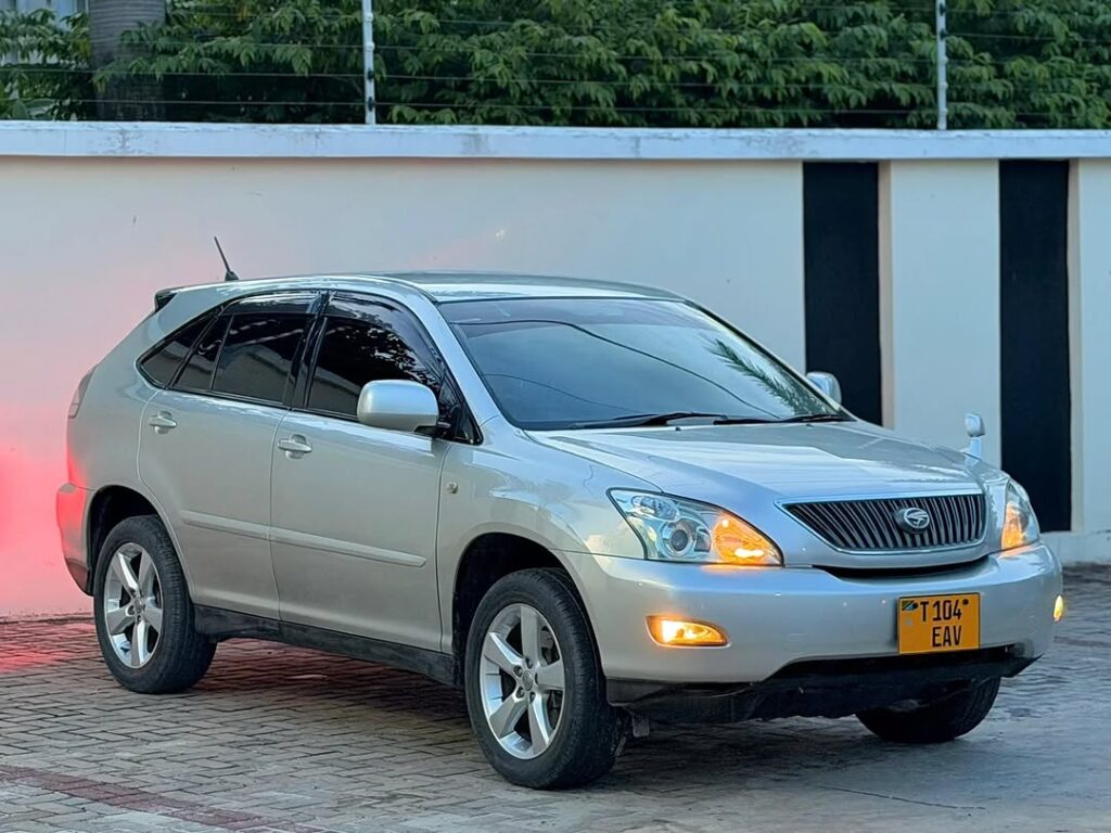 Used Toyota Harrier 2005 for Sale in Dar es Salaam