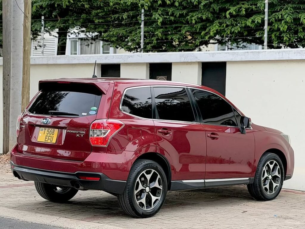 Subaru Forester 2013 Inauzwa Dar es Salaam Tanzania
