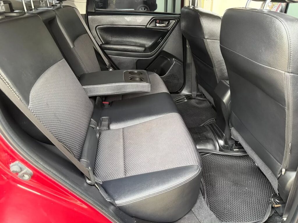 Subaru Forester bei poa sokoni Dar es Salaam Tanzania
