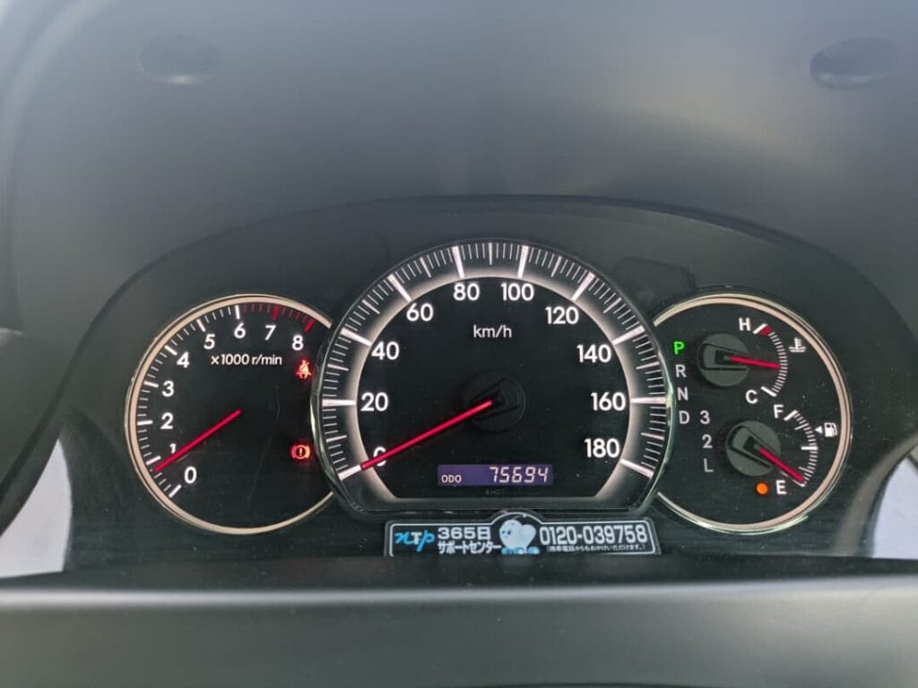 Toyota Alphard bei poa sokoni Dar es salaam Tanzania