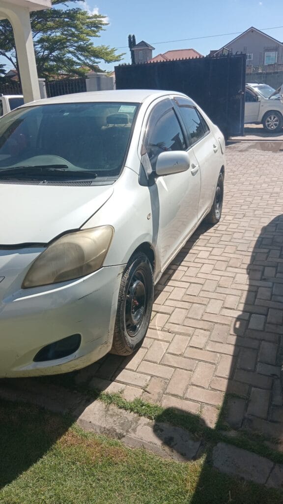 Price Of Toyota Belta 2004 for Sale in Tanzania