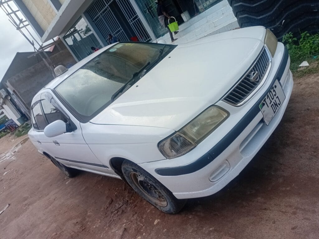Price Of Nissan Sunny 2004 for Sale in Tanzania