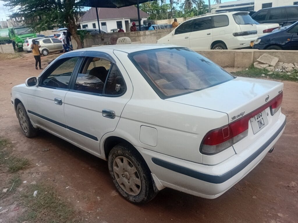 Buy Nissan Sunny 2004 for Sale in Dar es salaam