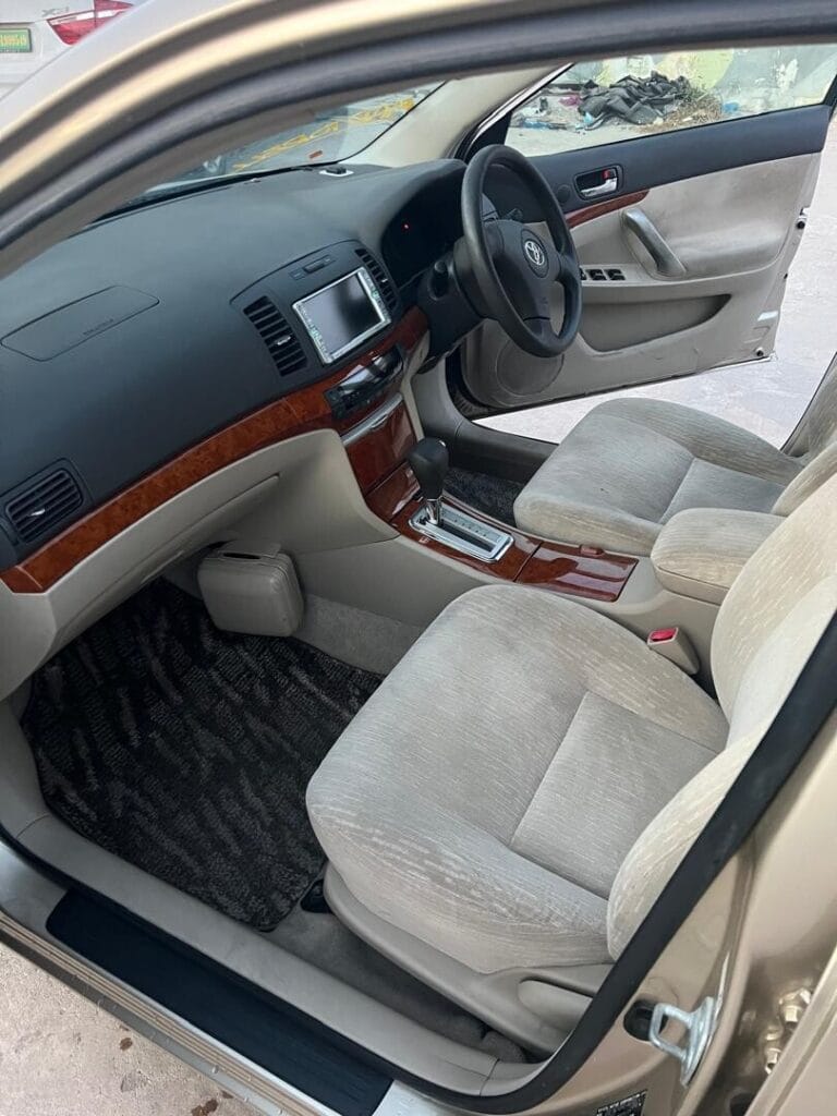 Toyota Premio 2005 for Sale in Dar es salaam