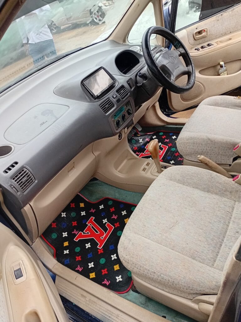 Toyota Spacio 2000 for Sale in Dar es Salaam