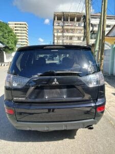 Used Mitsubishi Outlander 2009 for Sale in Dar es salaam