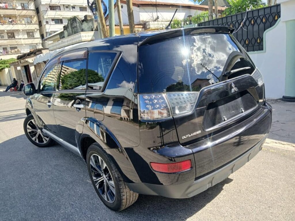 Buy Mitsubishi Outlander 2009 for Sale in Dar es salaam