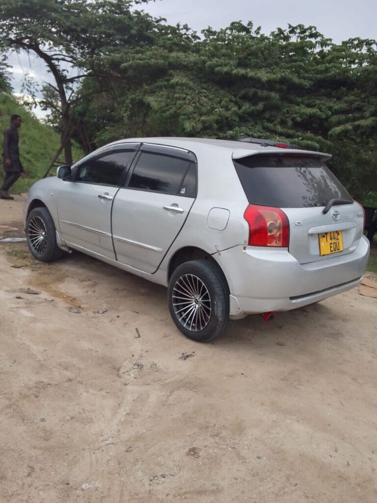 Buy Toyota RunX 2004 for Sale in Dar es salaam