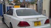Magari Sokoni Toyota Crown ya Bei Poa 2007