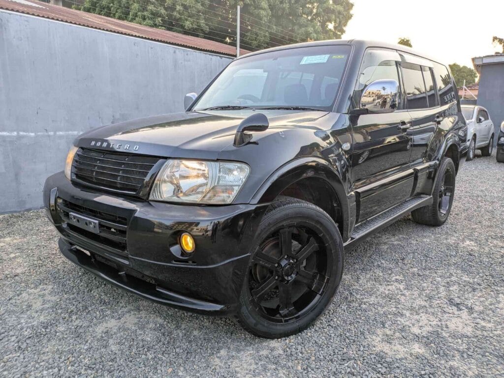 Buy Mitsubishi Pajero 2003 for Sale in Dar es salaam