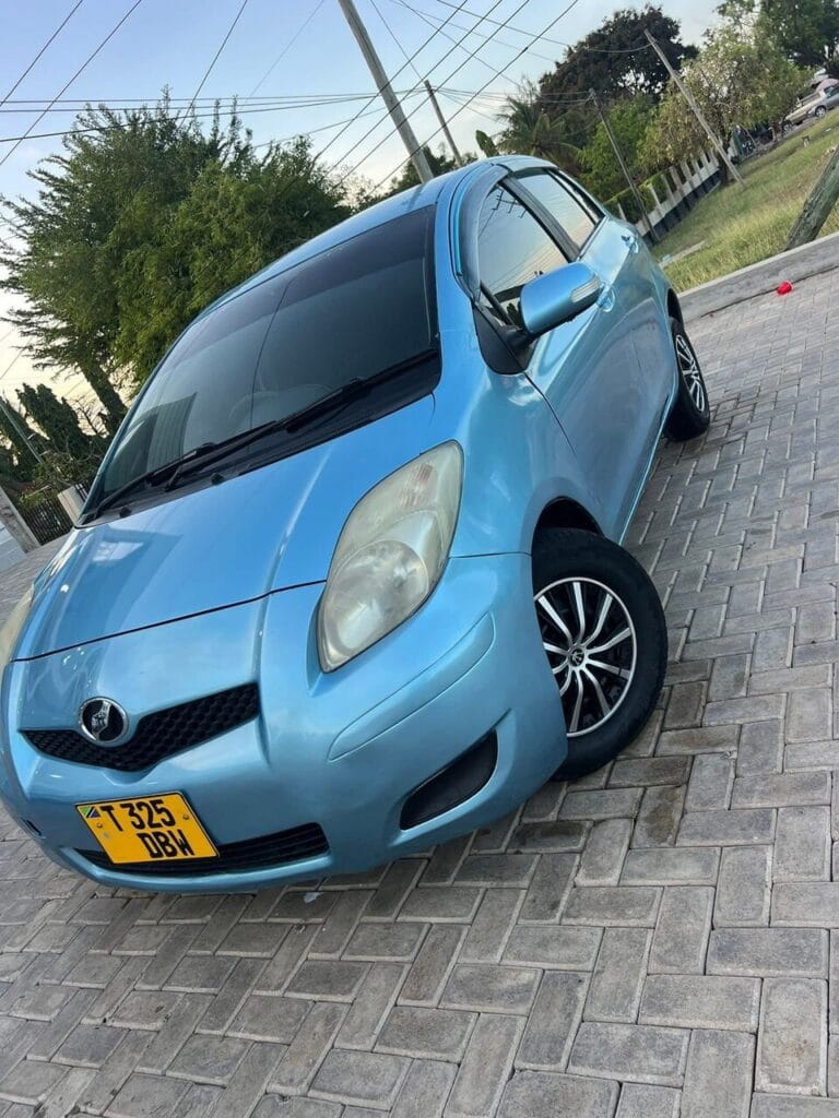 Magari Vitz 2022 lipo Dar es salaam