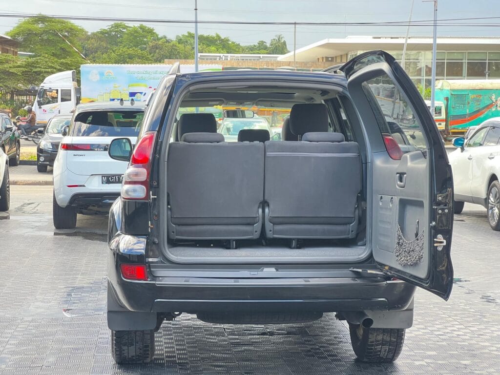 Price Toyota Land Cruiser Prado 2006 for Sale in Dar es Salaam