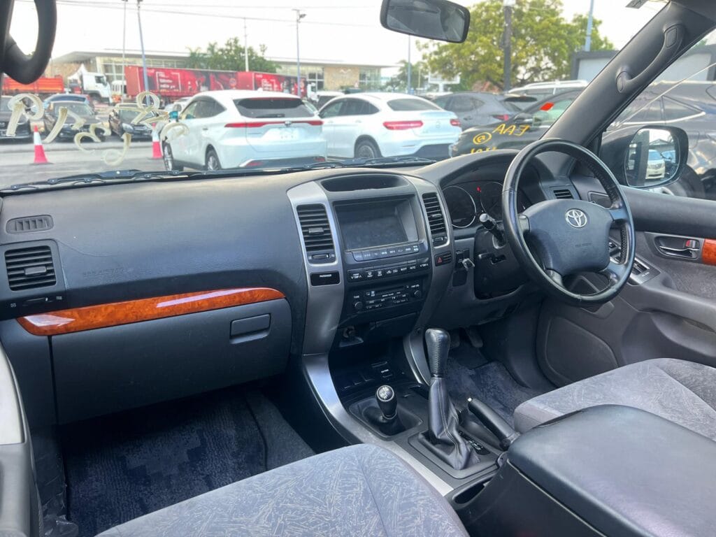 Buy Toyota Land Cruiser Prado 2006 for Sale in Dar es Salaam
