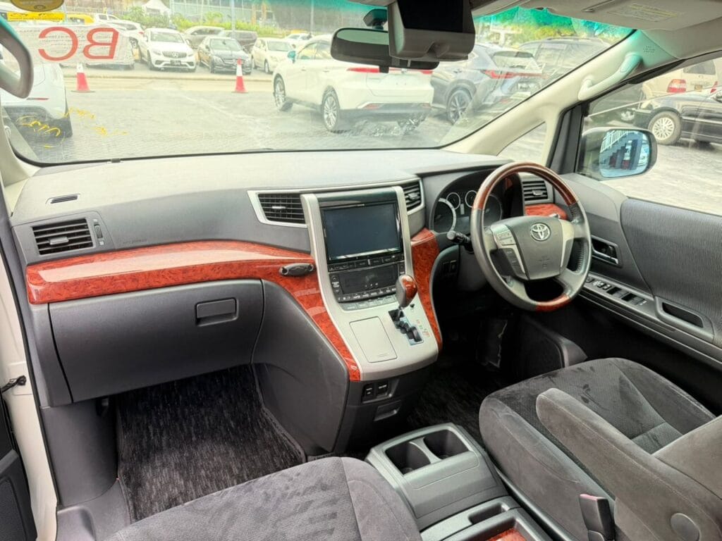 Price Of Toyota Alphard 2010 for Sale in Tanzania
