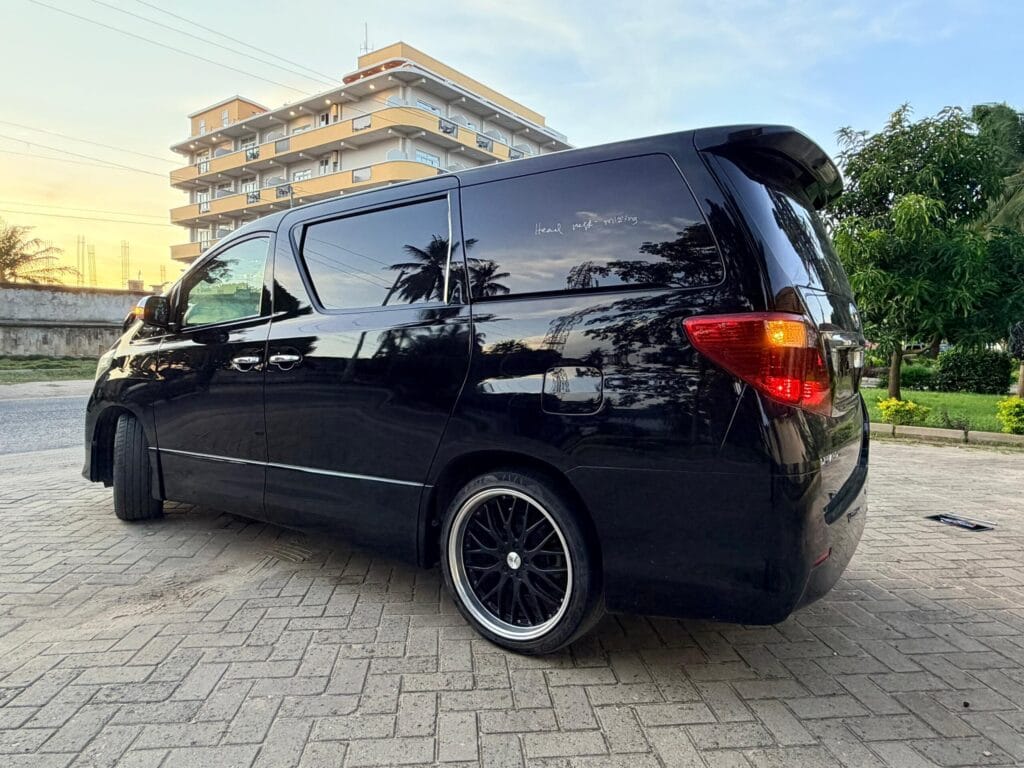 Magari Used Toyota Alphard 2010 Dar es salaam Tanzania