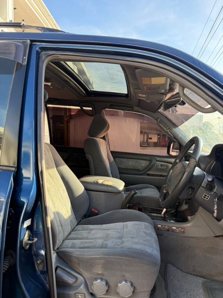 Magari Used Toyota Land Cruiser Prado 2003 Dar es salaam Tanzania