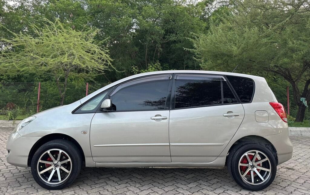 Toyota Spacio 2005 Inauzwa Dar es salaam Tanzania
