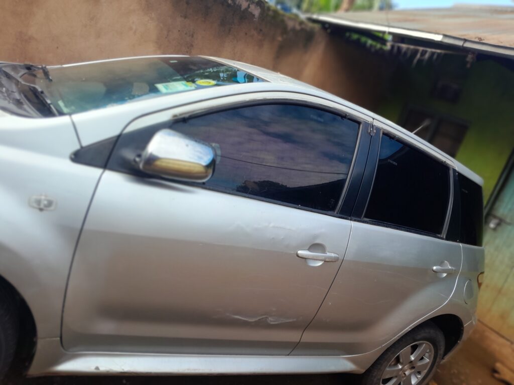 Toyota IST bei poa sokoni Kagera Tanzania