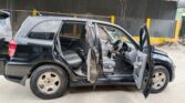Toyota Rav4 bei poa sokoni Dar es Salaam Tanzania