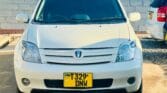 Bei ya Toyota IST 2005 Sokoni Mwanza Tanzania
