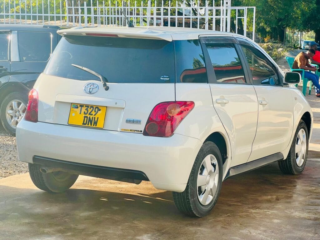 Magari Used Toyota IST 2005 Mwanza Tanzania