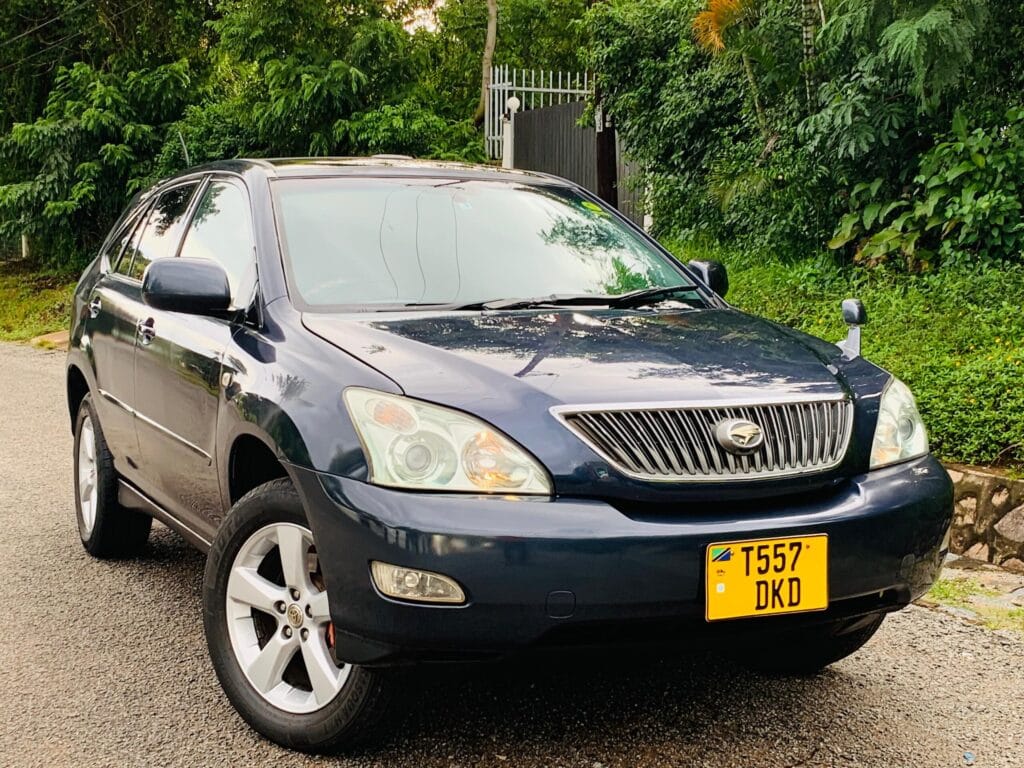 Buy Toyota Harrier 2003 for Sale in Mwanza