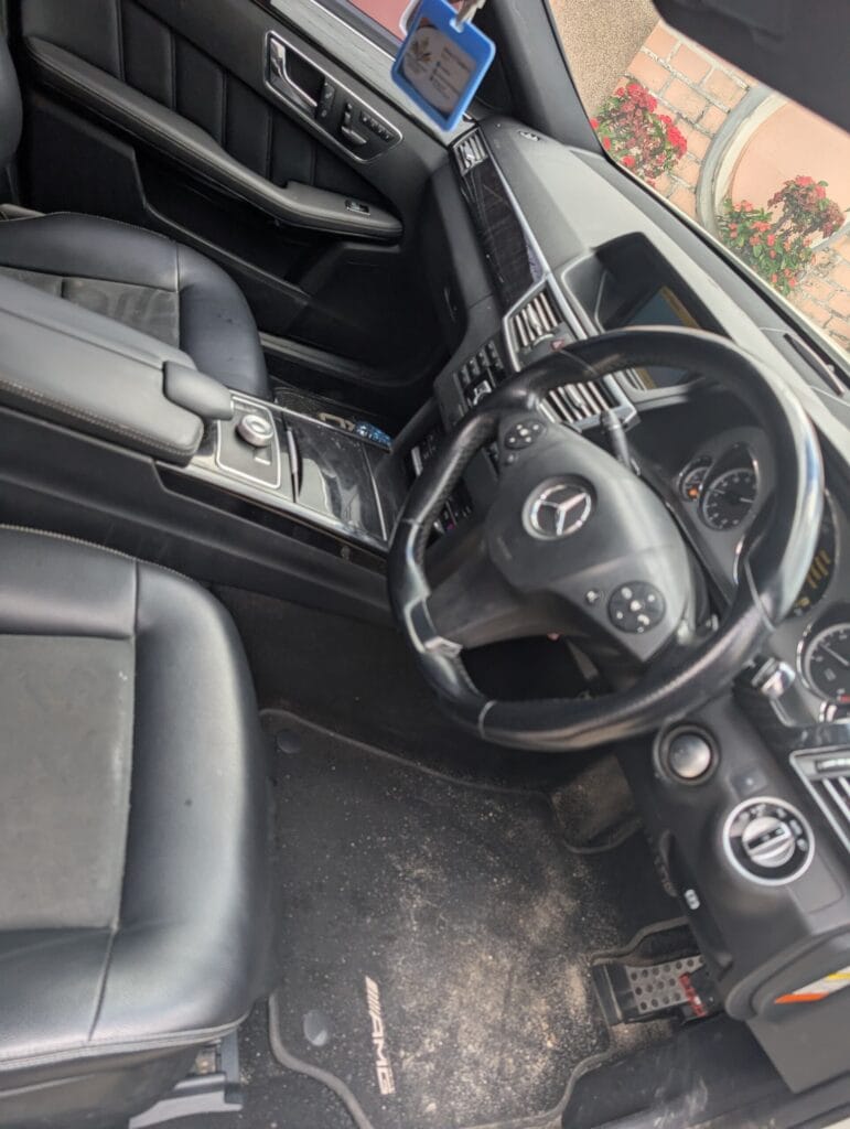 Benz E-Class 2011 for Sale in Dar es Salaam