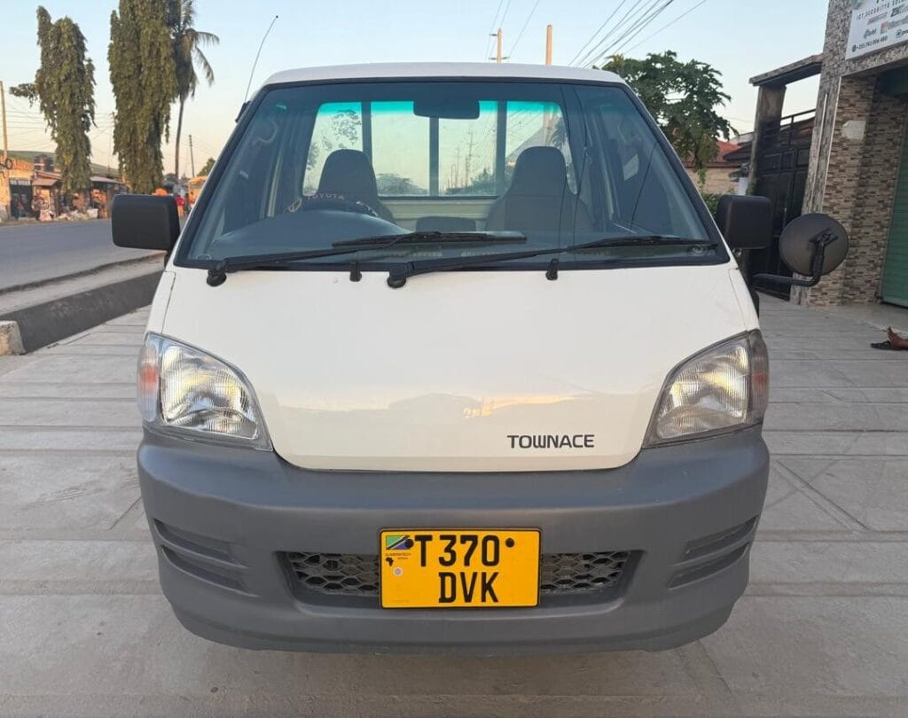 Bei ya Toyota TownAce 2006 Sokoni Dar es Salaam Tanzania