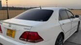 Toyota Crown bei poa sokoni Dar es Salaam Tanzania
