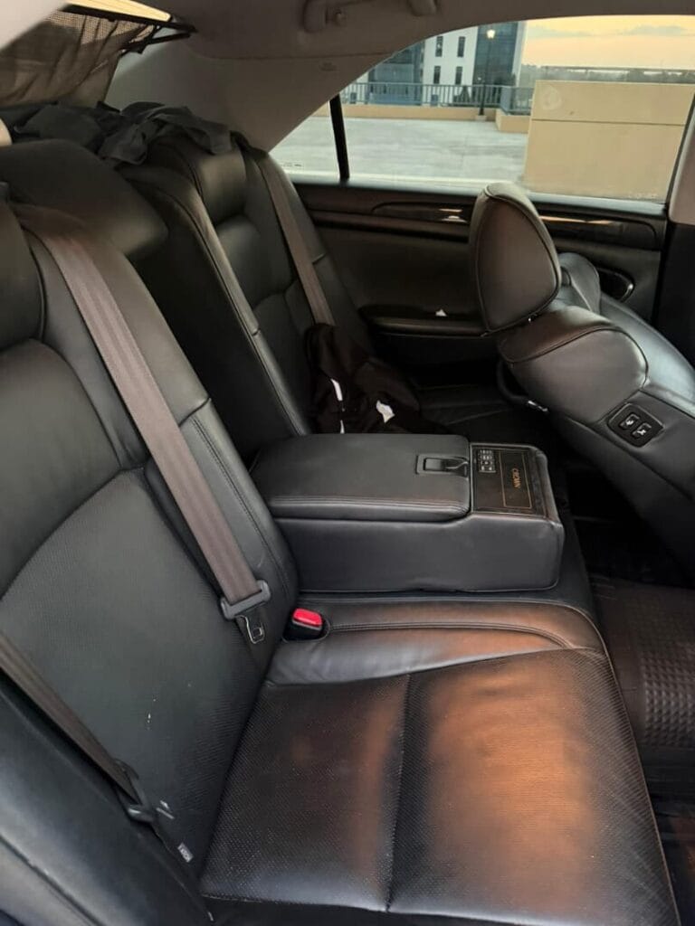 Bei ya Toyota Crown 2006 Sokoni Dar es Salaam Tanzania