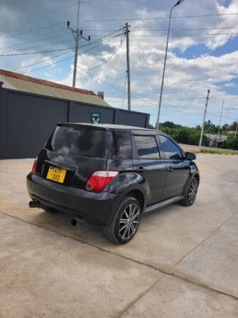 Bei Ya Toyota IST 2006 Sokoni Dar es Salaam Tanzania