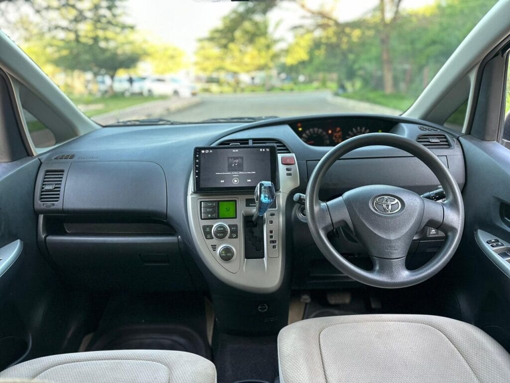 Magari Used Toyota Ractis 2009 Dar es Salaam Tanzania