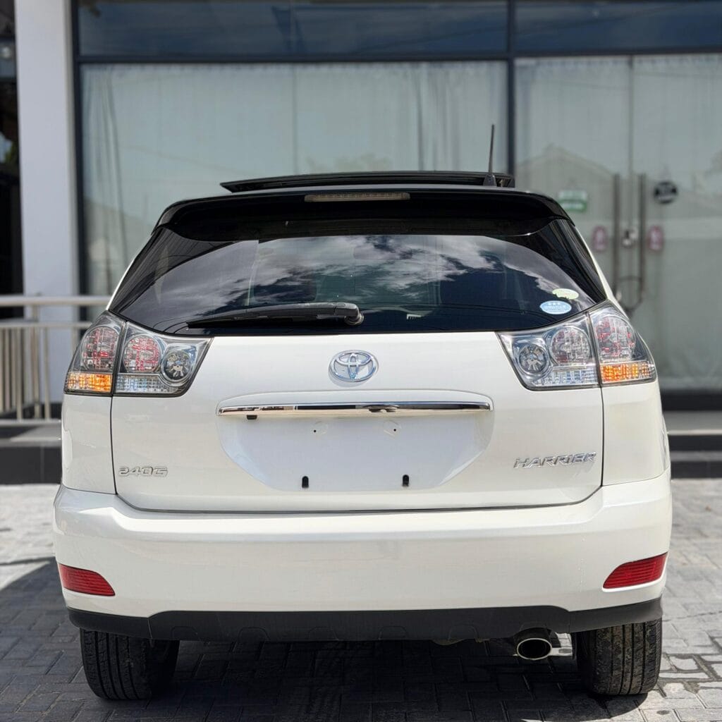 For Sale Toyota Harrier 2007 in Dar es Salaam