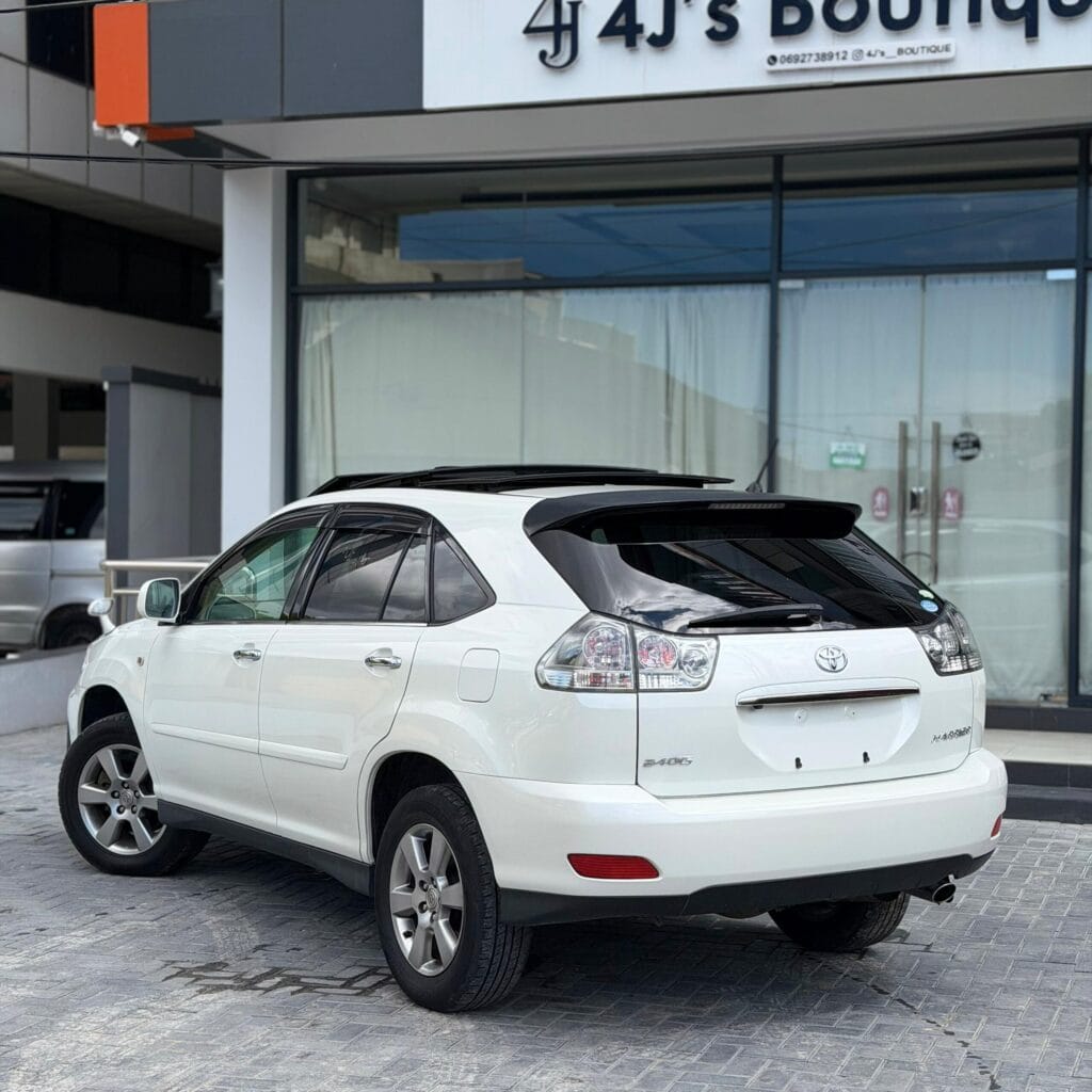 Price Toyota Harrier 2007 for Sale in Dar es Salaam