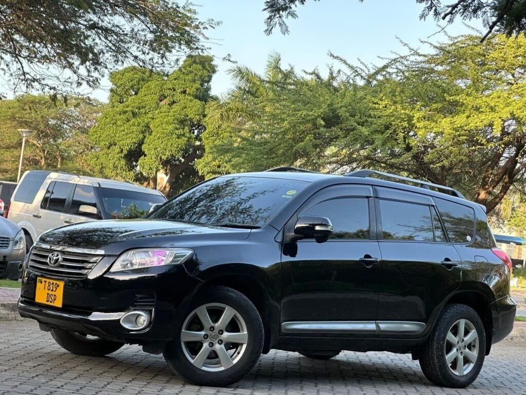 Price Of Toyota Vanguard 2009 for Sale in Tanzania
