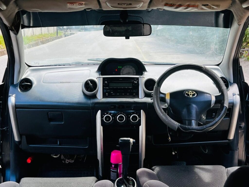 For Sale Toyota IST 2004 in Dar es Salaam