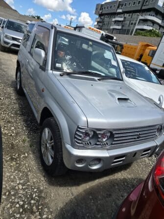 Price of Used Mitsubishi Pajero 1999 for Sale in Dar es Salaam Tanzania