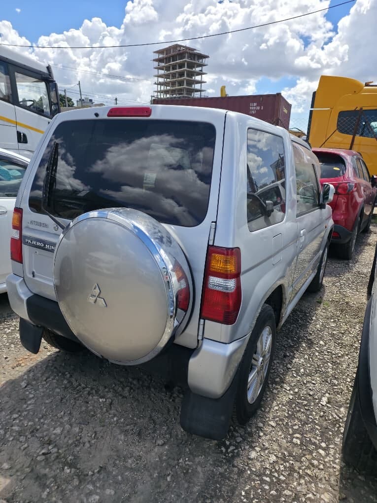 Price Mitsubishi Pajero 1999 for Sale in Dar es Salaam