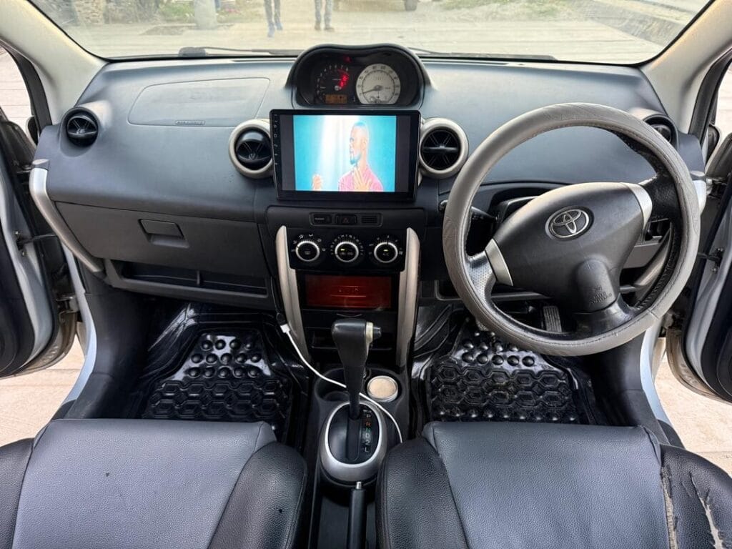 For Sale Toyota IST 2003 in Dar es Salaam