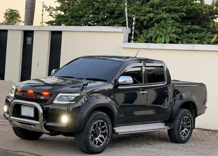Price Of Toyota Hilux 2012 for Sale in Tanzania