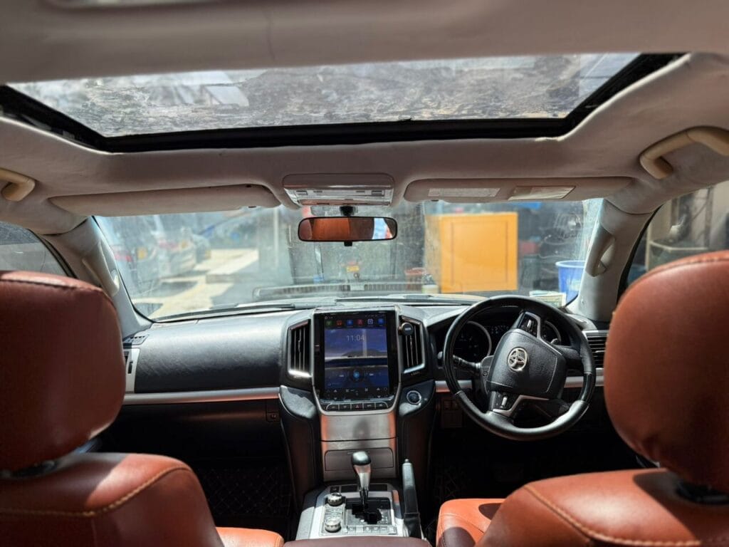 For Sale Toyota Land Cruiser V8 2008 in Dar es Salaam
