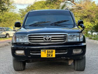 Price of Used Toyota Land Cruiser V8 2001 for Sale in Dar es Salaam Tanzania