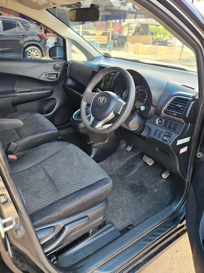 Toyota Ractis 2011 for Sale in Dar es Salaam