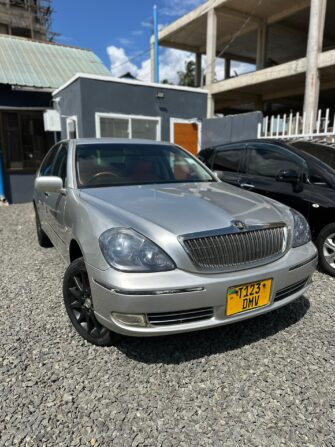 Bei Ya Toyota Brevis 2003 Sokoni Dar es Salaam Tanzania