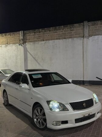 Bei Ya Toyota Crown 2007 Sokoni Dar es Salaam Tanzania