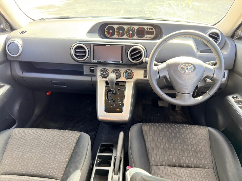 Price Toyota Rumion 2010 for Sale in Dar es Salaam