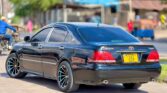 Toyota Crown bei poa sokoni Dar es Salaam Tanzania