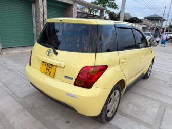 Price of Used Toyota IST 2003 for Sale in Dar es Salaam Tanzania