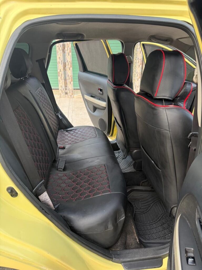 Bei ya Toyota IST 2003 Sokoni Dar es Salaam Tanzania