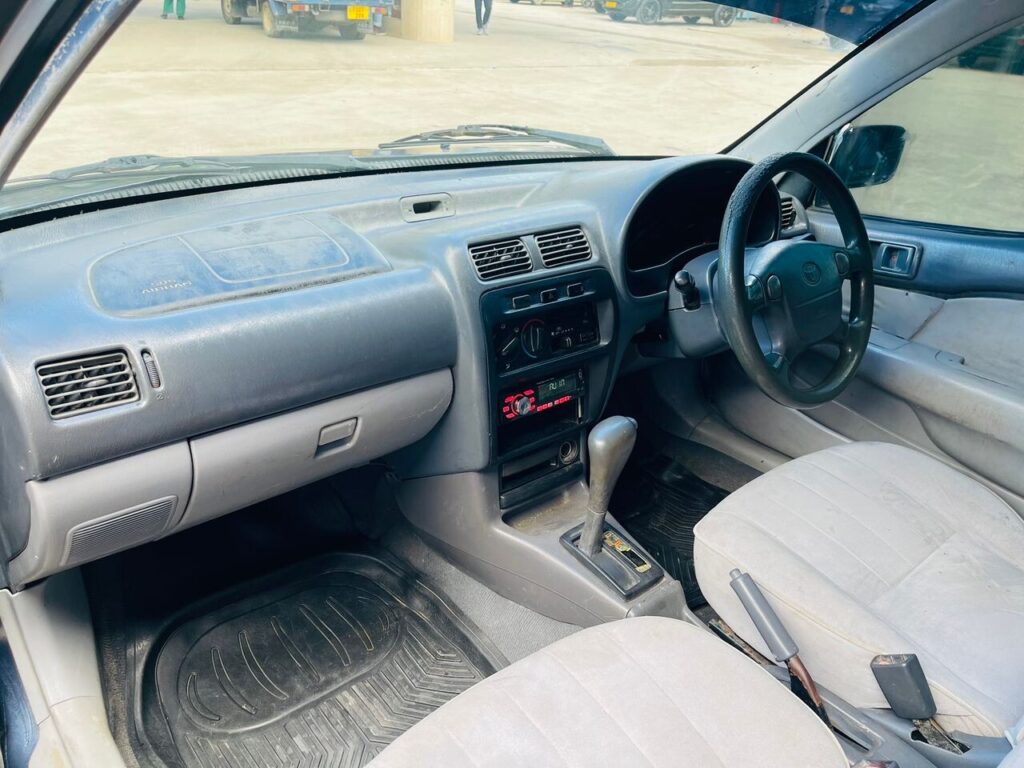 For Sale Toyota Starlet 2000 in Dar es Salaam